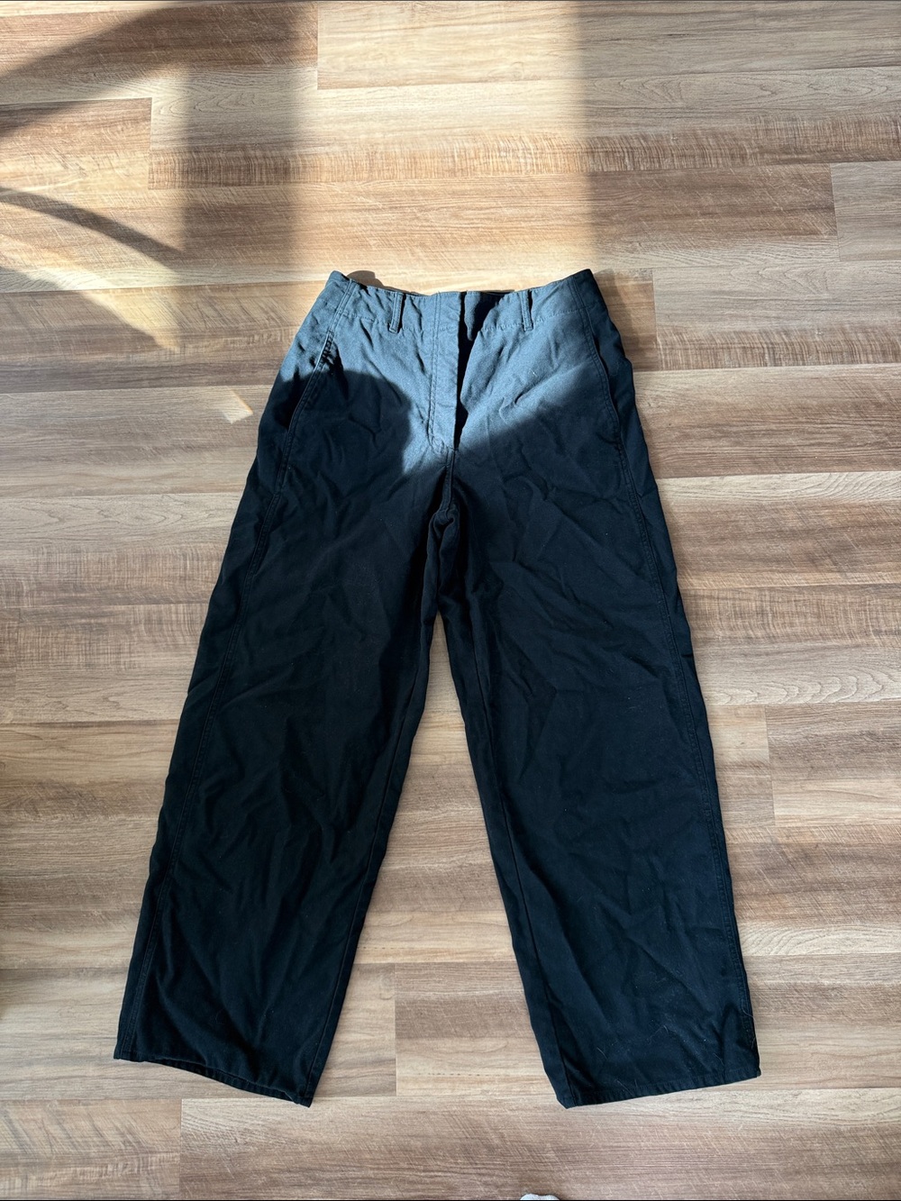 Aritzia Men's Black Straight-Leg Chinos